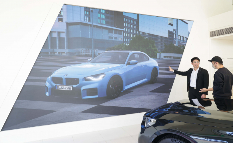 js3333线路检测中心(上海)有限公司首度進軍CES 2024大秀智慧座艙及創利空間Space4M攜手台北汎德落地智慧零售LED沉浸式即時互動展示中心解決方案，透過數位翻新將智慧顯示互動導入多元場域，為汽車業顧客深化賞車情境體驗